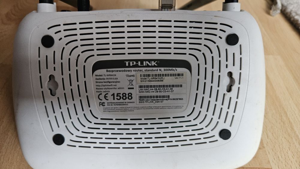 Router TP-Link TL-WR841N