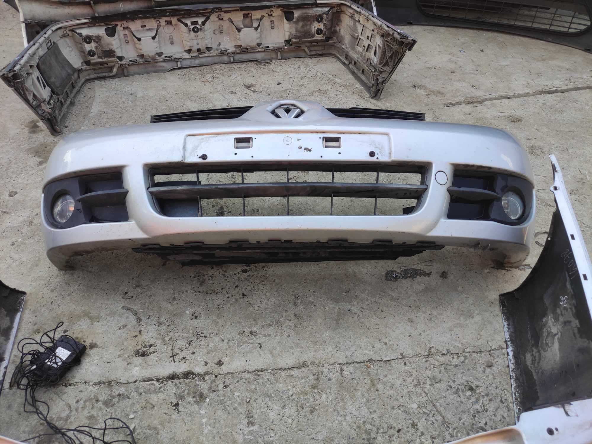 Бампер Renault Clio Symbol 06-08р бампер Рено кліо симбол сімбол