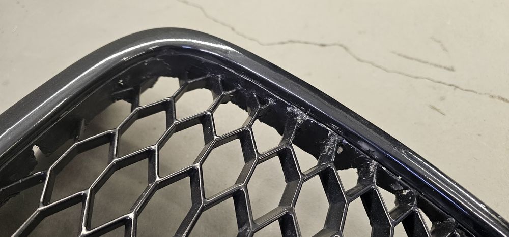 Grill plaster miodu Audi A4 RS4 B7 SLINE