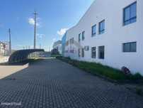 Armazém em Samora Correia