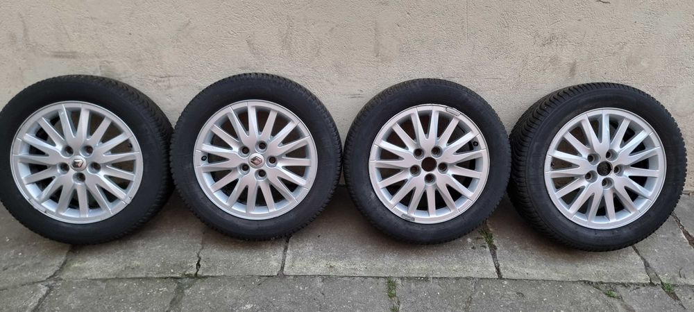 Alufelgi Renault 16" 6,5Jx16 205/55R16 5x108 ET50 ok. 4,5 mm 2021 ZIMA