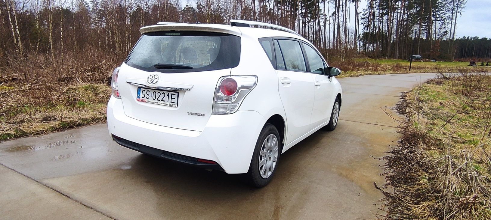 Toyota Verso 2016 1.6 D4D kamera cofania.