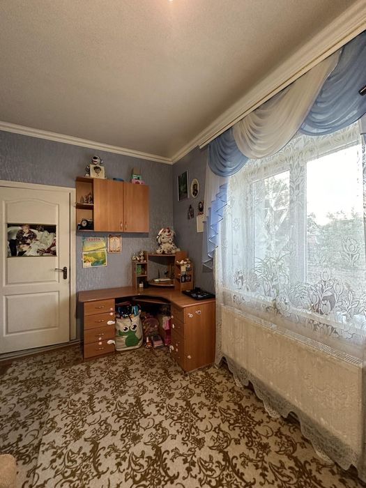 Продаж окремого  будинку на Заріччі / Зручності  в будинку/Є-відновлен