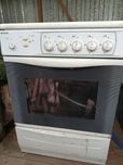 Kuchnia gazowa Indesit gaz ziemny na działkę