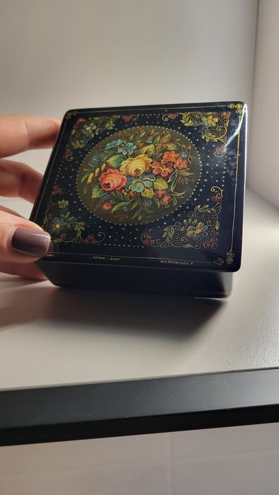 Скринька для прикрас