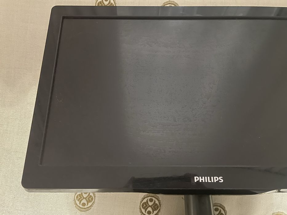 Монітор Philips.