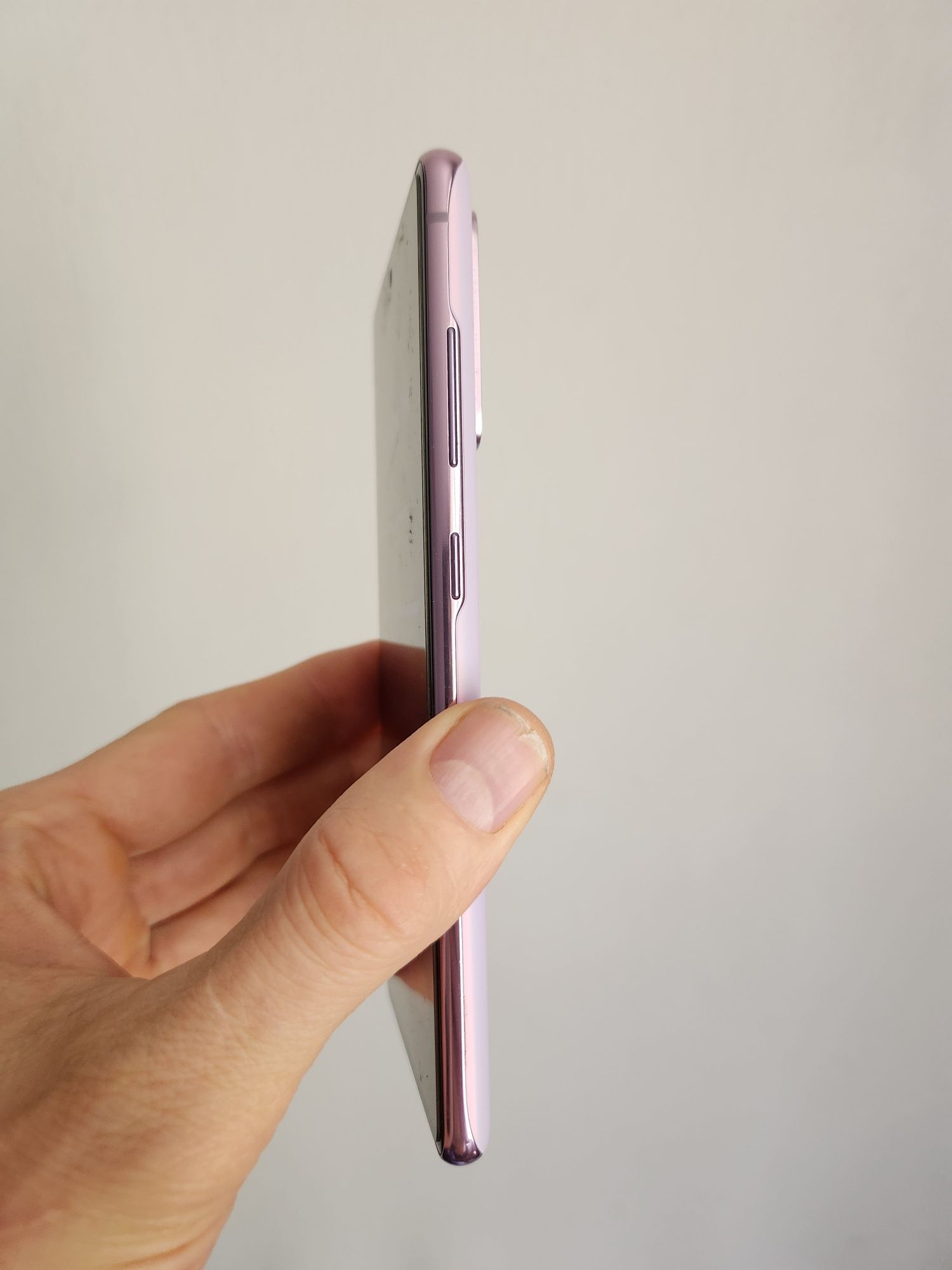 Samsung Galaxy S20 FE 5G Snapdragon идеал