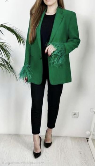 Шикарный пиджак с натуральными перьями, Размер 48-50 украинский