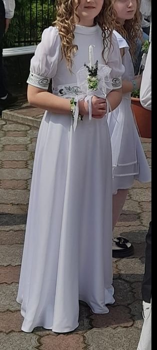 Неповторна сукня на перше причастя!!!р.140
