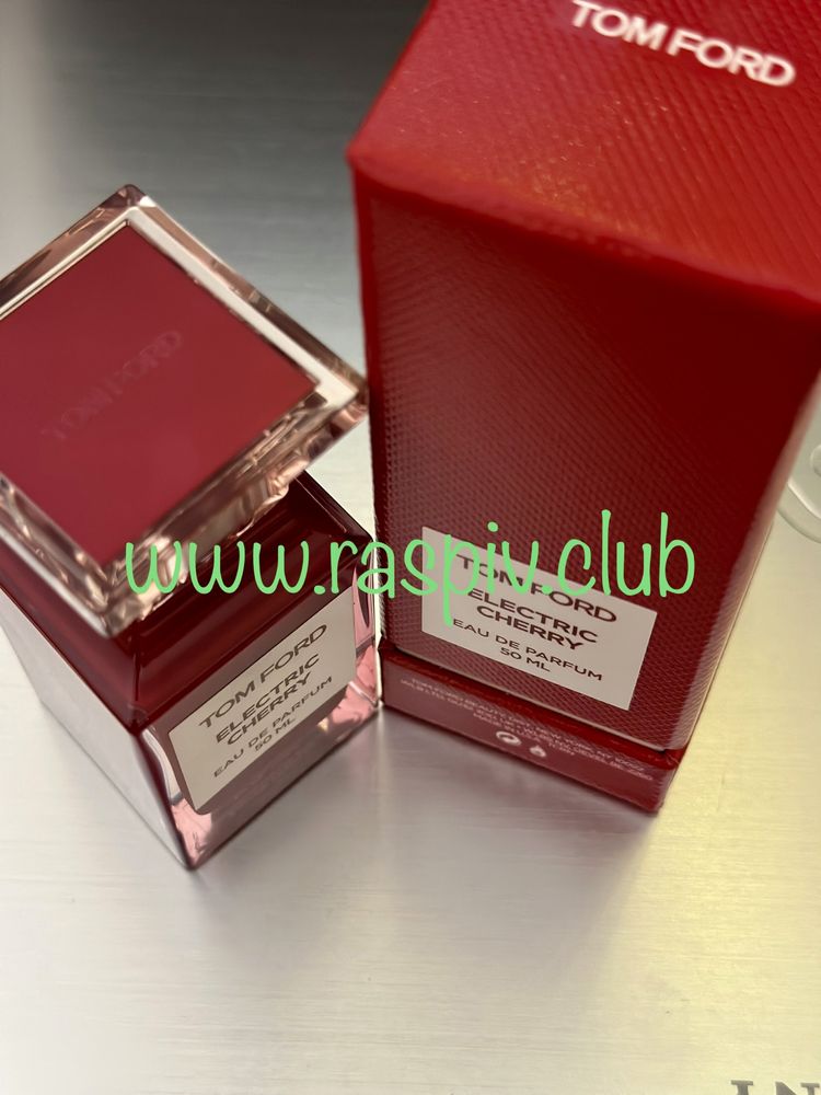 Залишок у флаконі оригінального Tom Ford electric cherry вишня