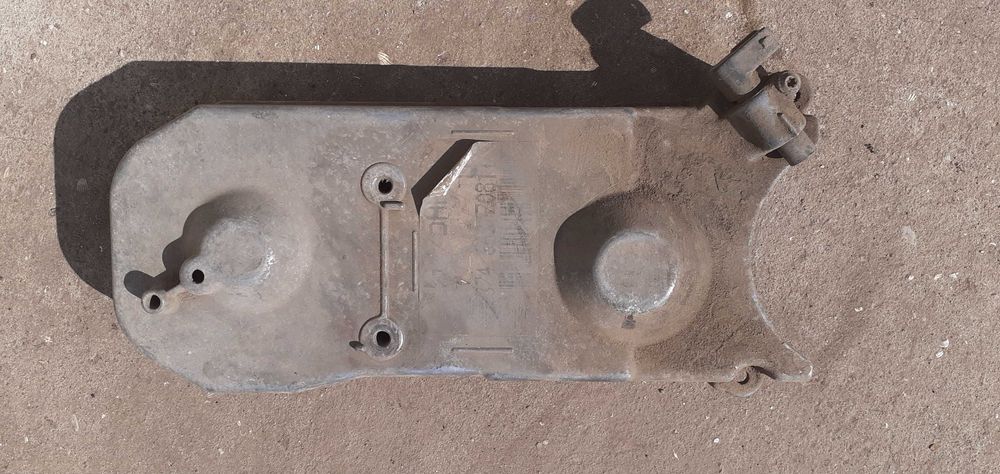 Кожух защита ремня ГРМ с датчиком коленвала форд сиерра эскорт CVH