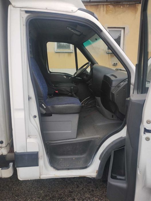 IVECO DAILI 35 2007 przebieg 270 tyś Faktura VAT 11070 brutto