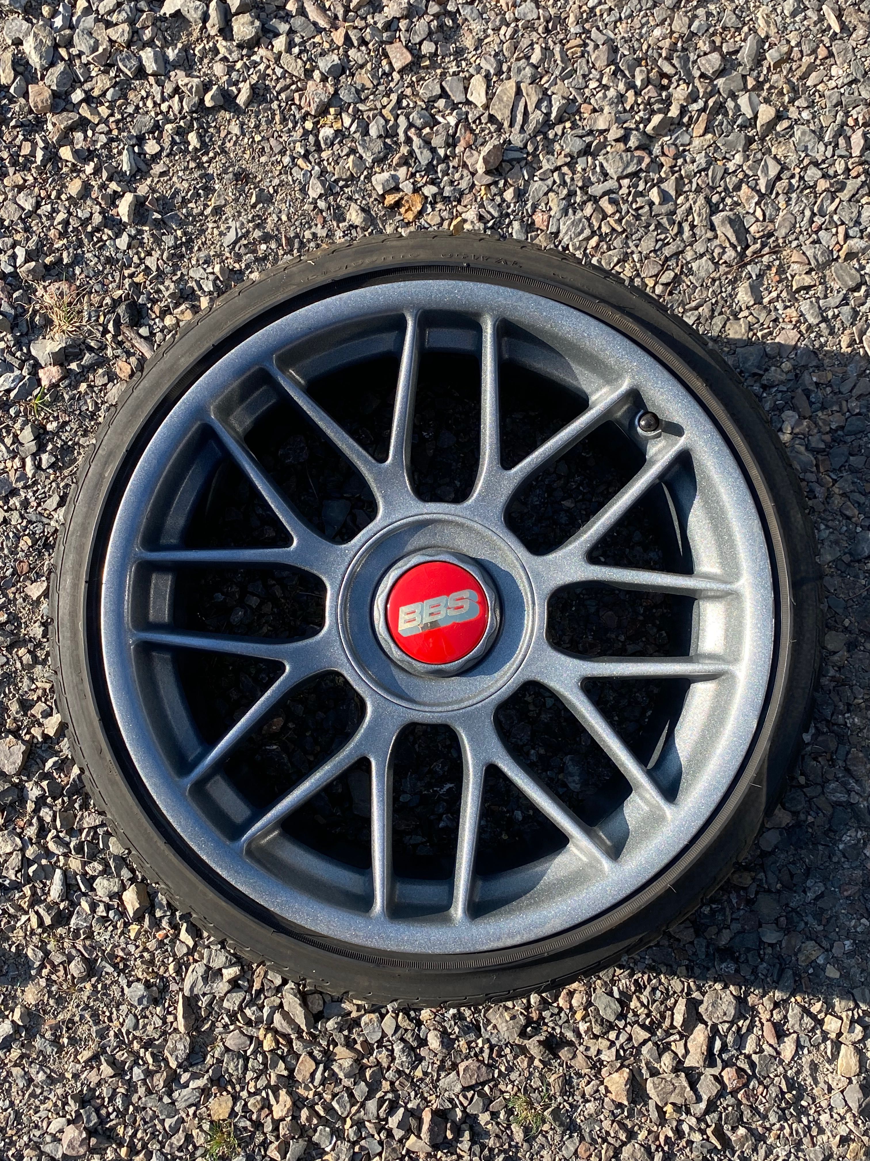BBS RC300 felgi z oponami.
