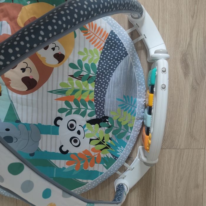 Mata edukacyjna Kick & Play Piano Gym