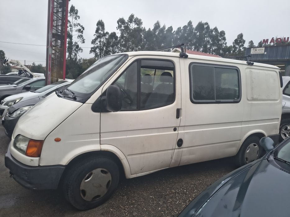 Ford Transit top line motor danificado