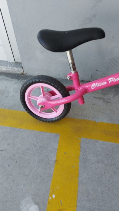 Chicco - Bicicleta de Aprendizagem Rosa Sem Pedais