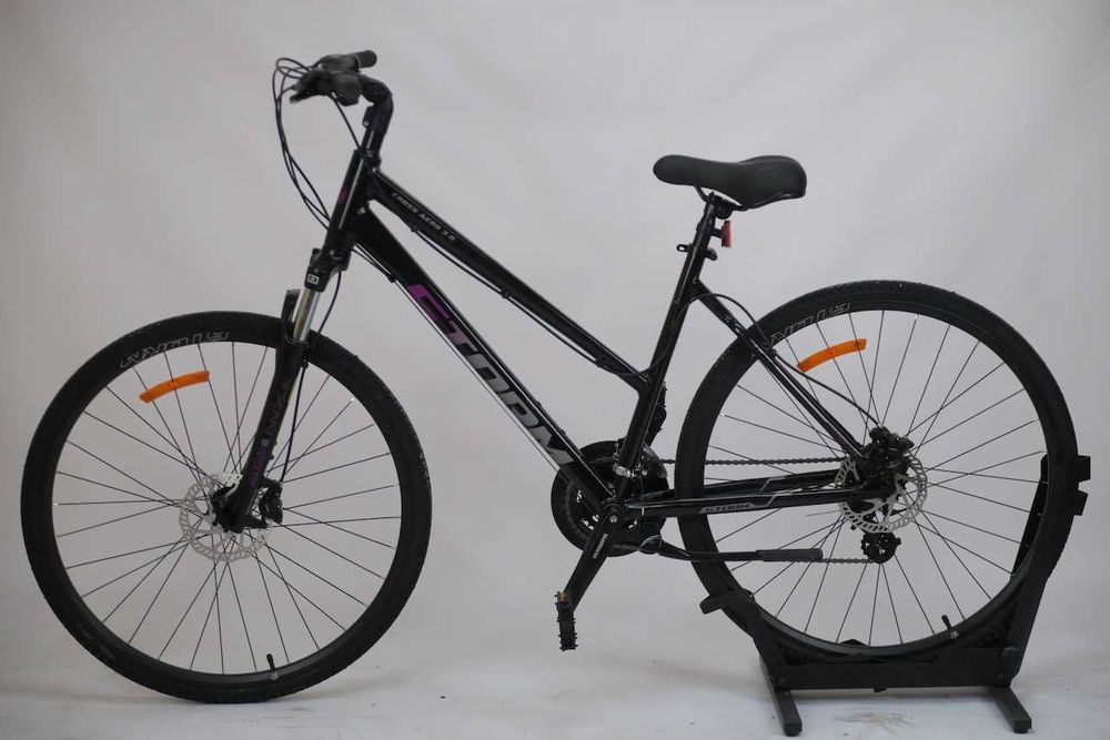 Rower crossowy STORM Cross Aero 3.0 Kolory RATY 10x0% hydraulika