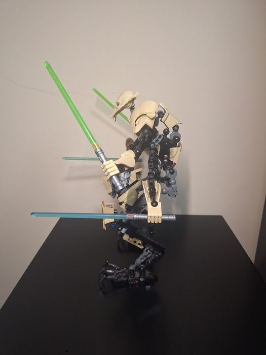 Klocki LEGO Star Wars Generał Grievous 75112