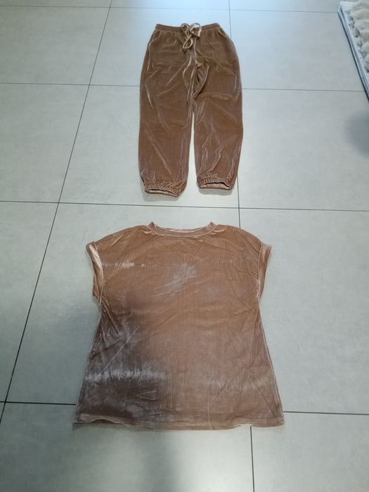 Dres damski welurowy