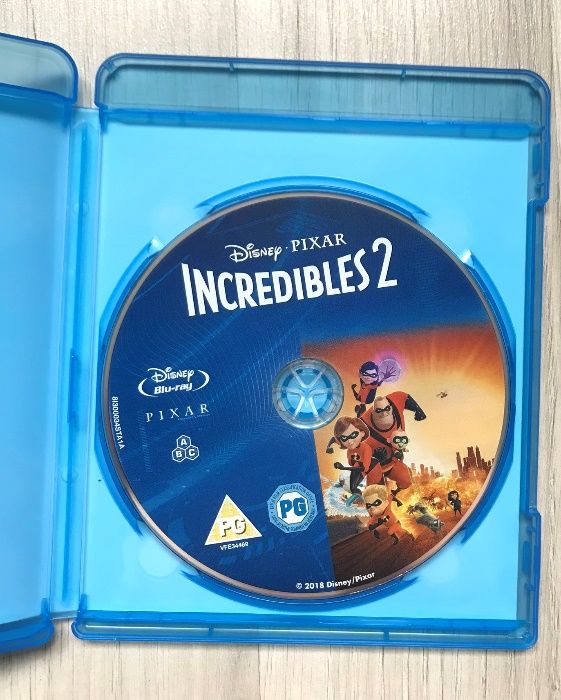 "Incredibles 2" Blu ray Disney