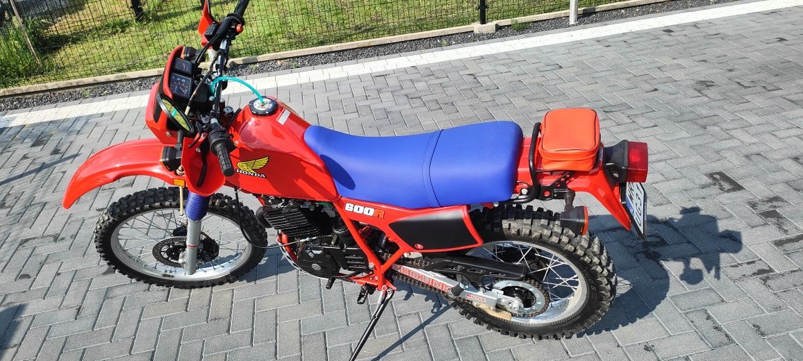 Honda xl600r xr600r
