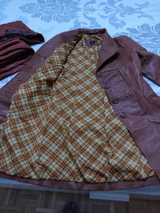 Atenção peles cor da moda, sapatilhas Geox novas de menina