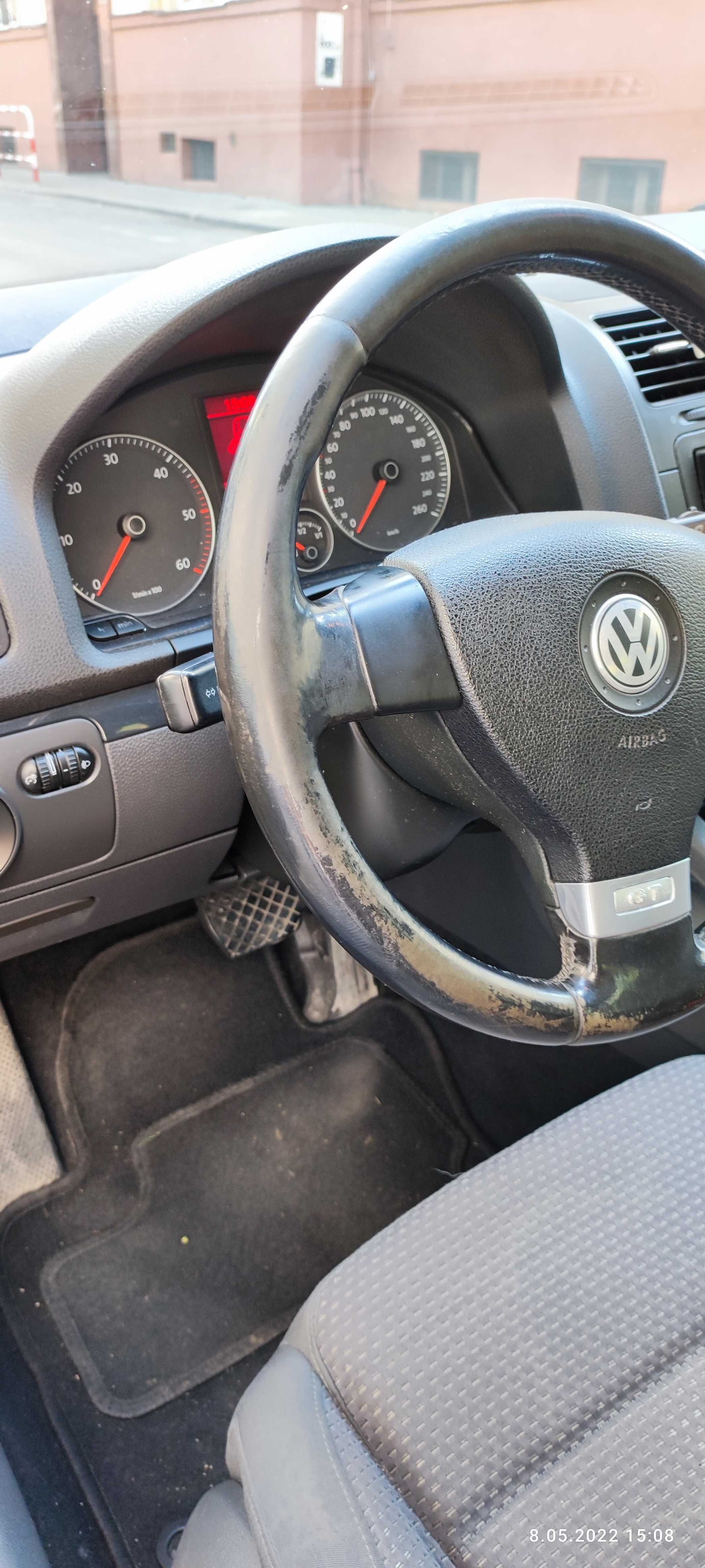 VW Golf 5 z automatyczną skrzynią biegów