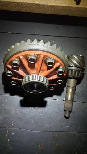 Головна пара, диференціал Nisan Patrol k 260