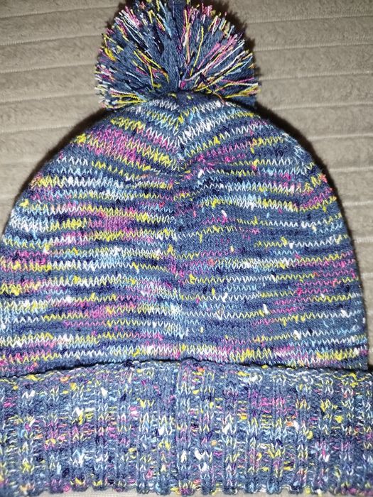 Czapka dziewczęca 3-6 lat