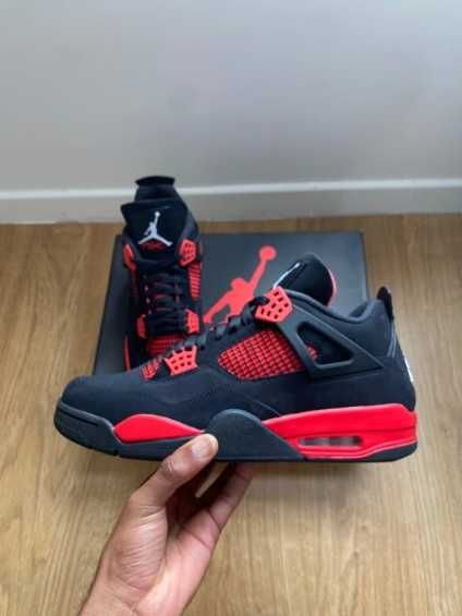 Jordan 4 Retro Red Thunder R.43