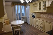 Продам 3-кімн. квартиру, Голосіївський район, Голосіїв. KA