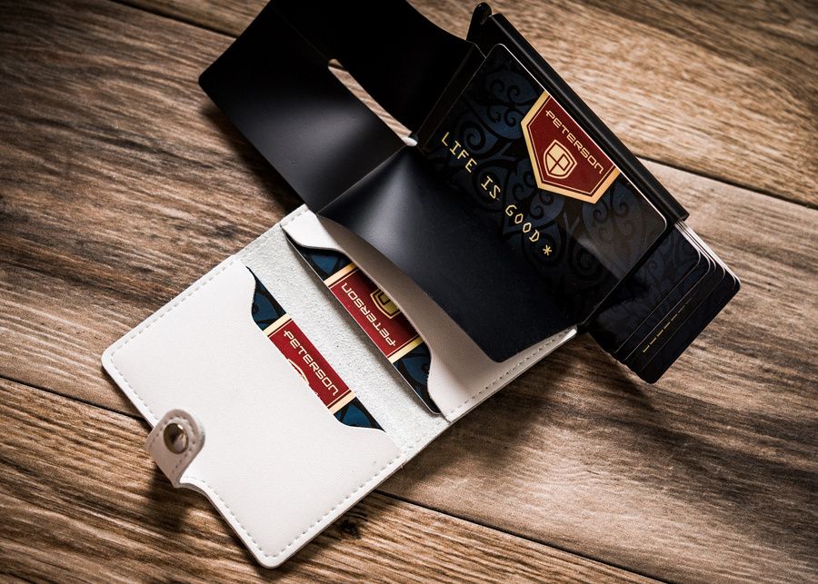 skórzane etui z podajnikiem na karty i wizytówki - peterson