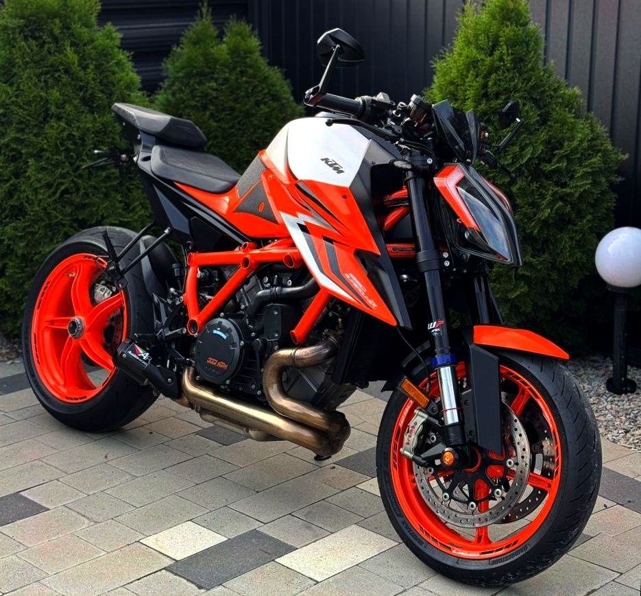 KTM SUPERDUKE R  1290 EVO , не Z900 ,z 1000,  не mt 09 ,mt 07, mt 10