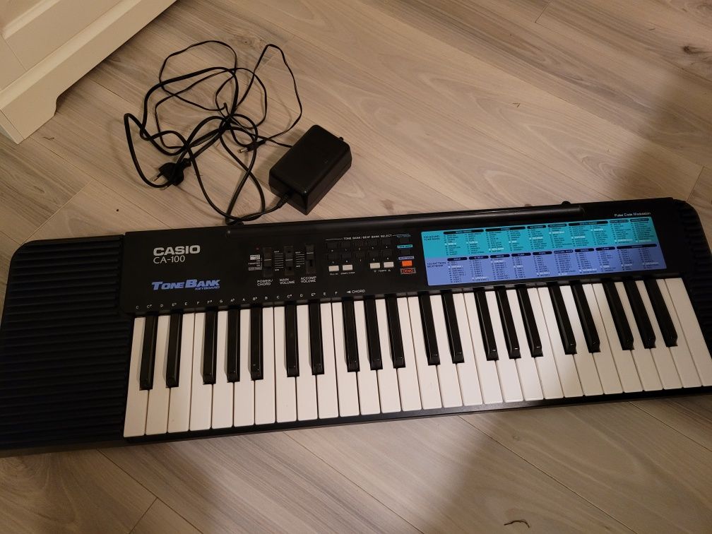 Keyboard Casio CA-100