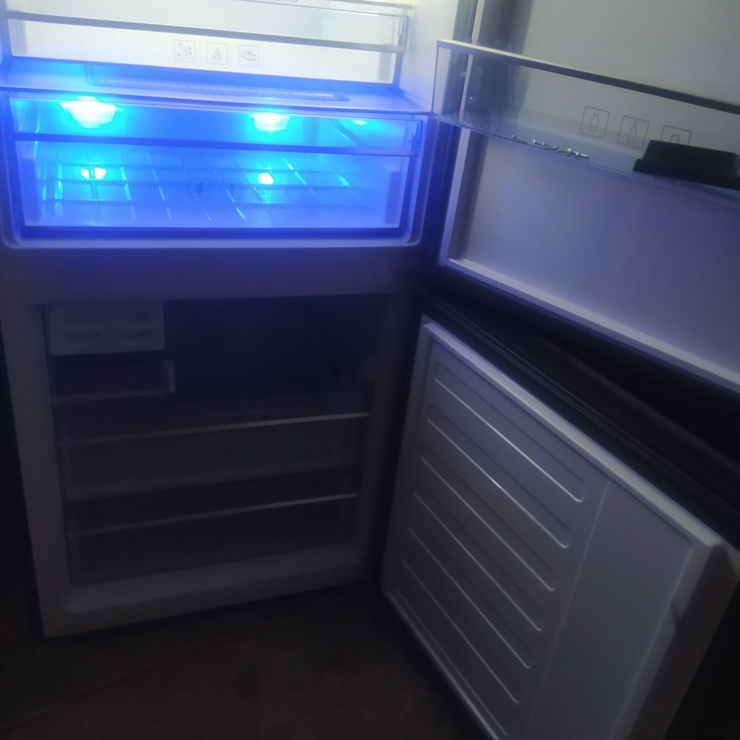 SHARP -BEKO .No-Frost stan super
