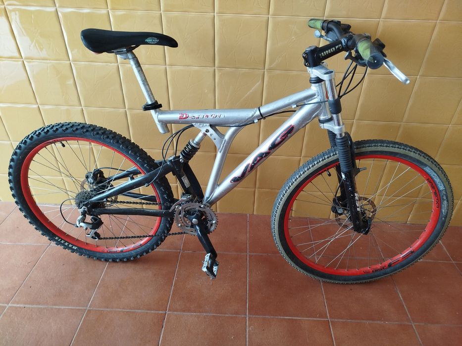 Bicicleta BTT / Montanha / Adulto