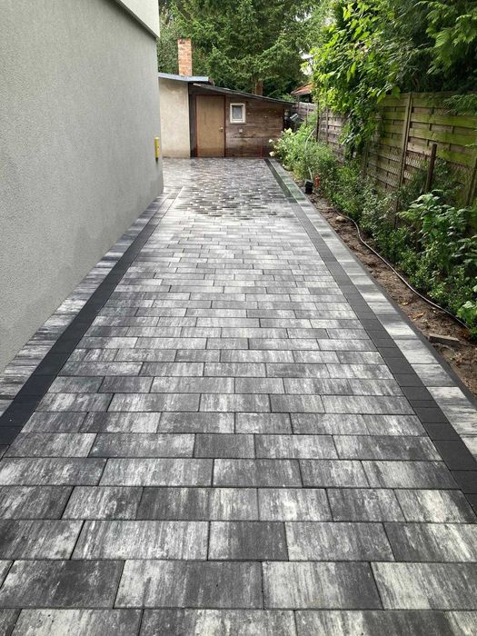 Brukarstwo. Układanie kostki brukowej.