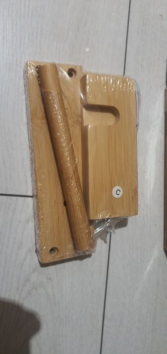 Relaxdays bambusowy uchwyt na papier toaletowy do łazienki toalety