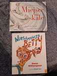 Książki Miejsce na skale Niesamowita Betty wyd. Kropka Witherspoon new