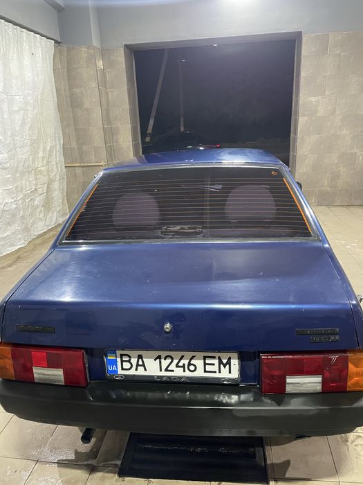 Продам ваз 21099