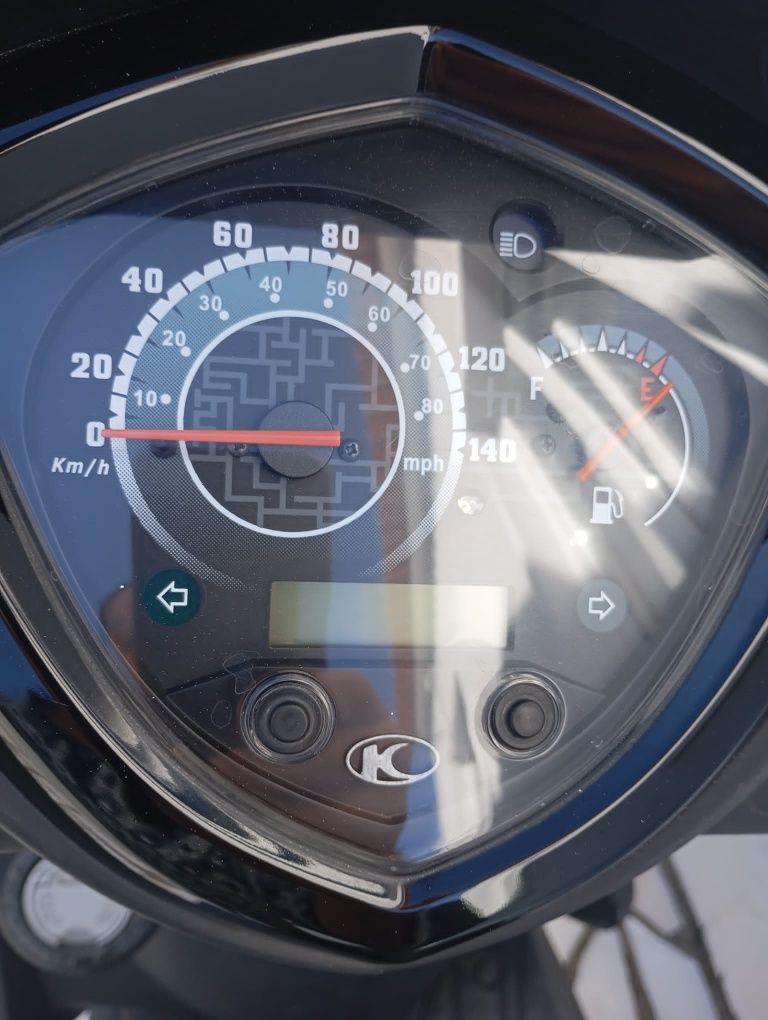 Scooter 125 bom estado