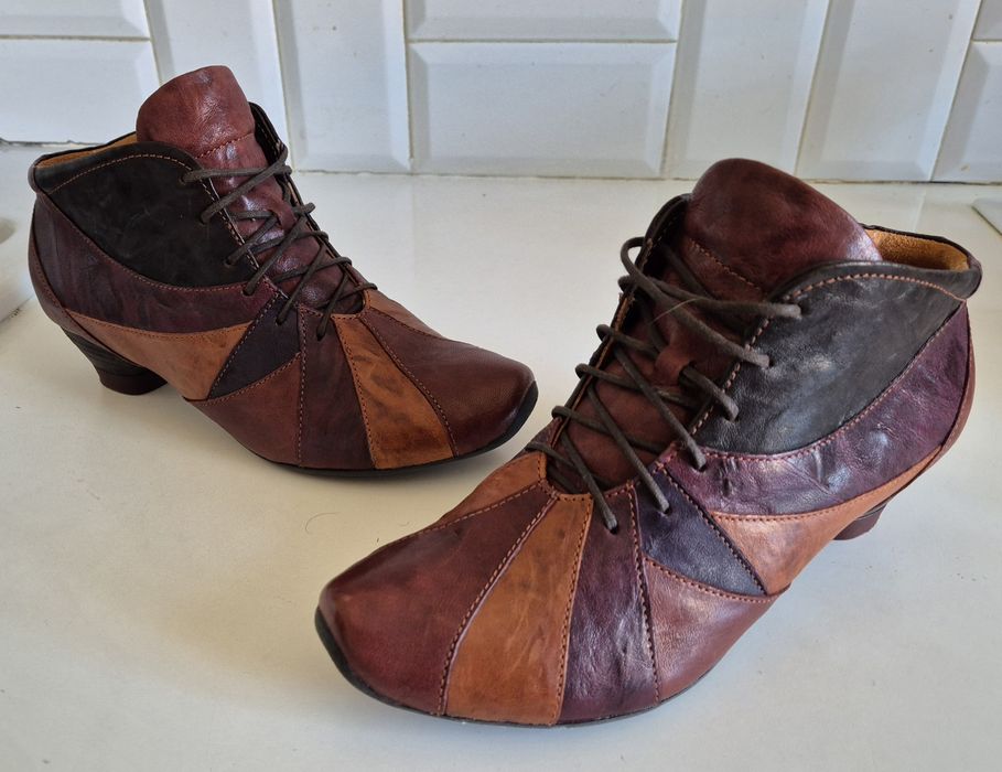 THINK ! roz. 38 Skóra naturalna w całości super stan