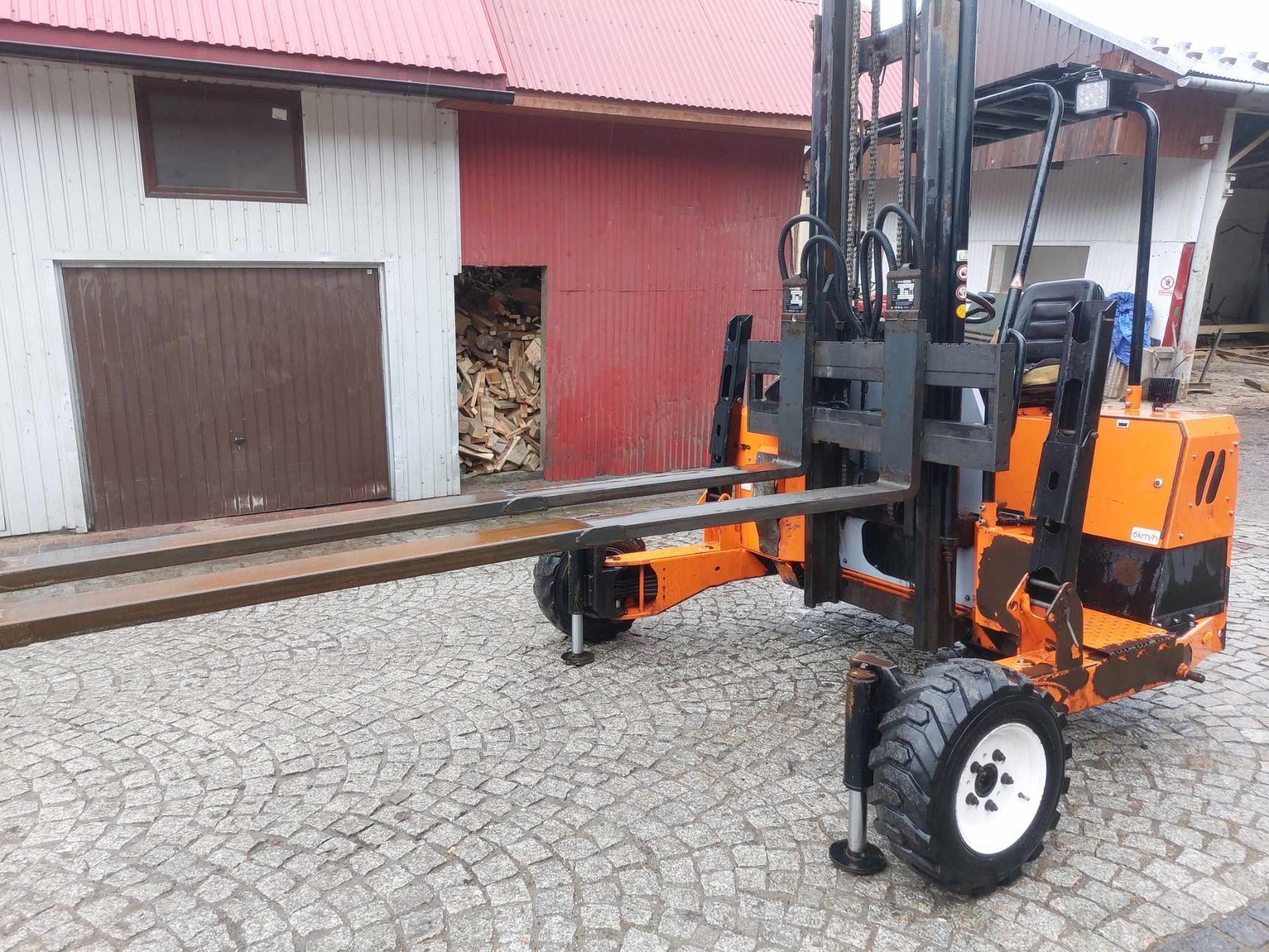 Palfinger crayler  Wózek widłowy wielokierunkowy podwieszany( PALFINGER,MOFFET,COMBILIFT)