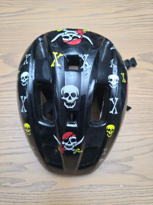 Kask rowerowy regulowany