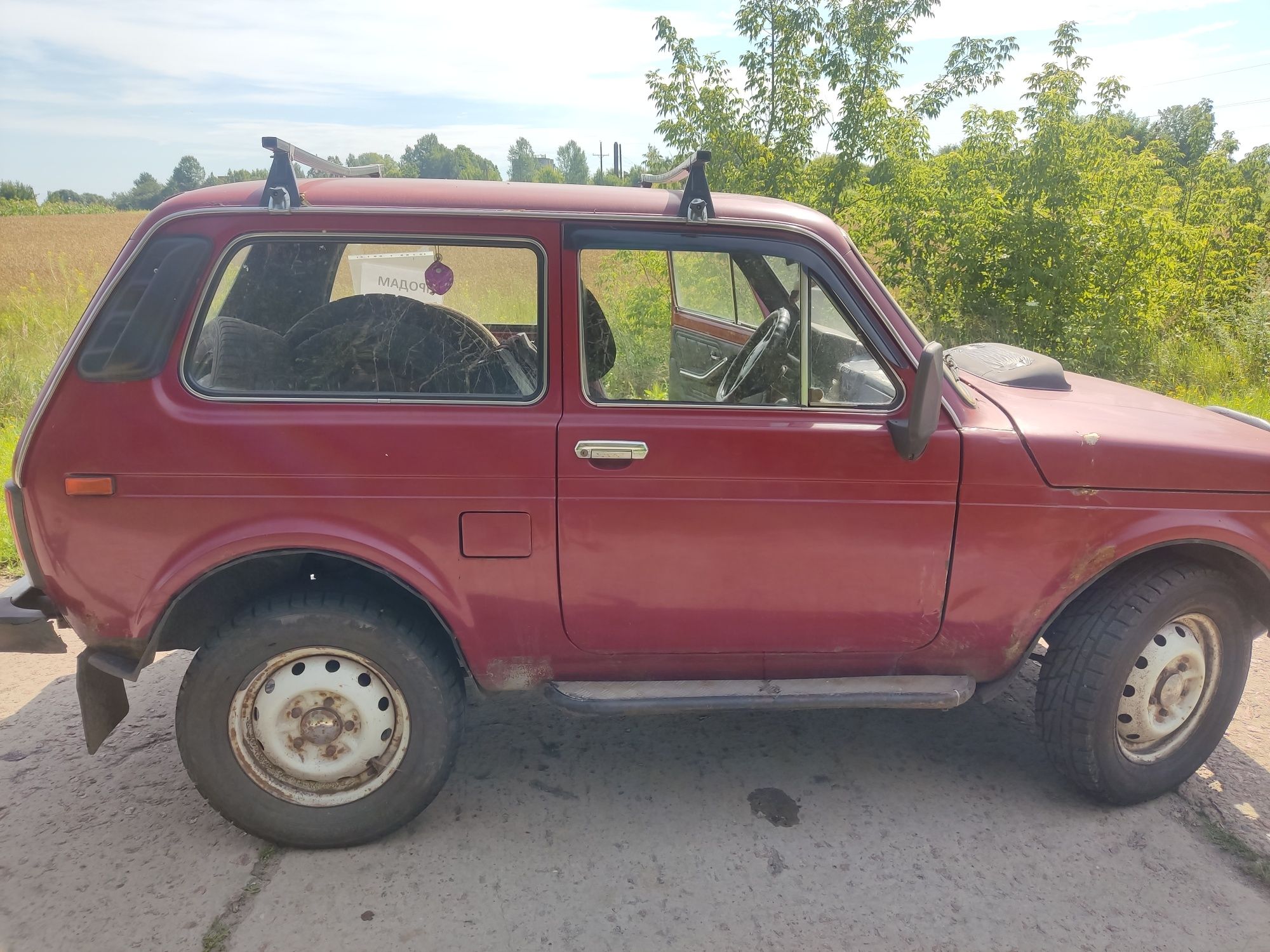 Продам Ниву на боевом ходу