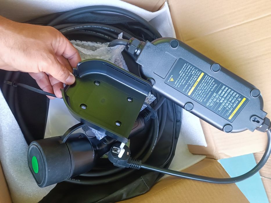 Зарядка для китайских електроавто.