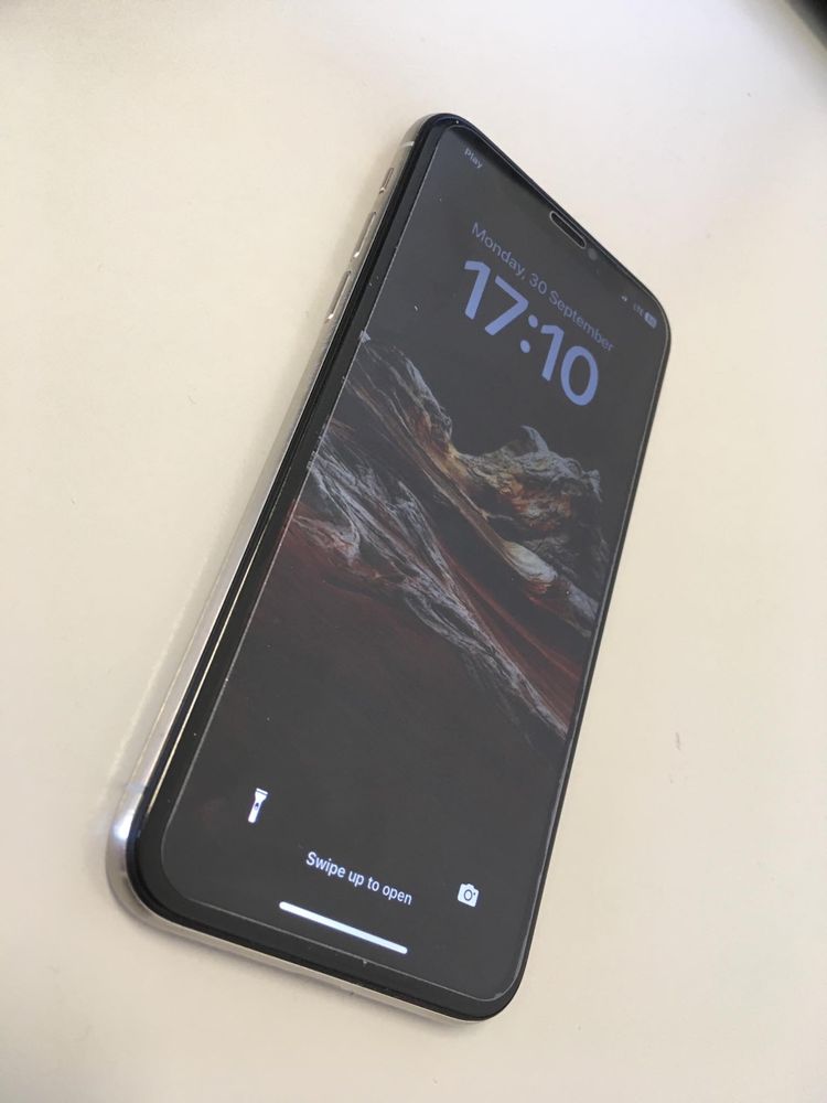 IPhone X 256gb etui
