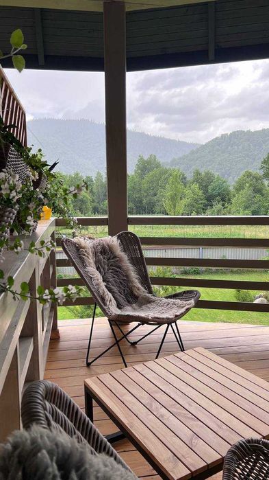 відпочинок в Карпатах НОВІ СКАНДИНАВСЬКІ АПАРТАМЕНТИ біля річки та ГІР