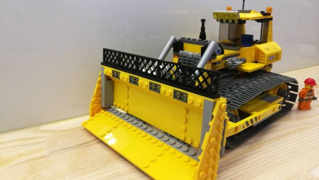 LEGO 7685 City - Buldożer