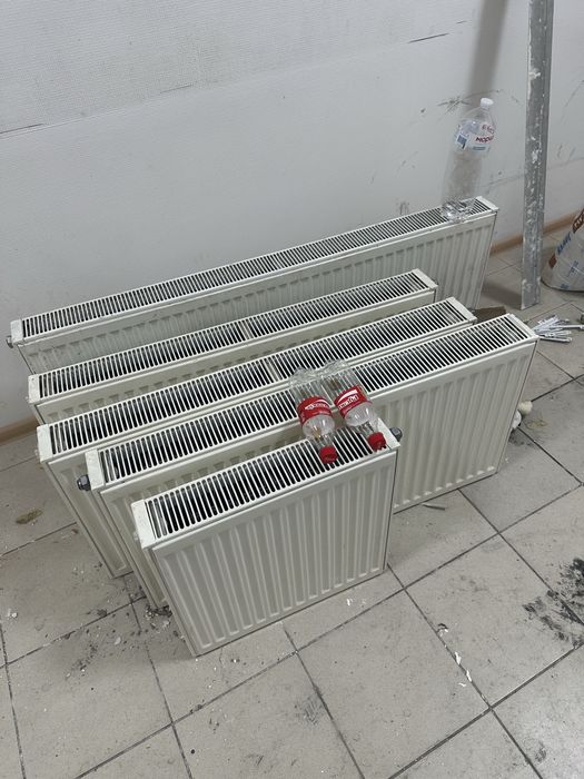 Продаж батарей б/у різних розмірів